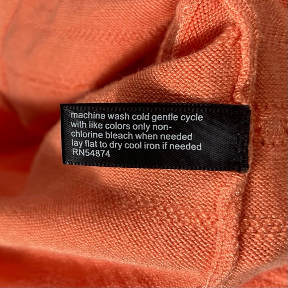 The Limited Petite Medium Short Sleeve Lightweight Sweater - Picture 6 of 7